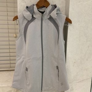 Jofit sleeveless jacket